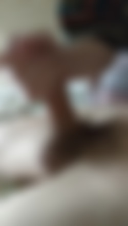 Egg2025/Handjob cumshot cum on nails.mp4